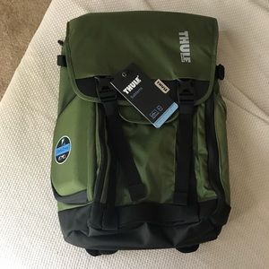 NWT Thule Subterra 25L backpack, olive green